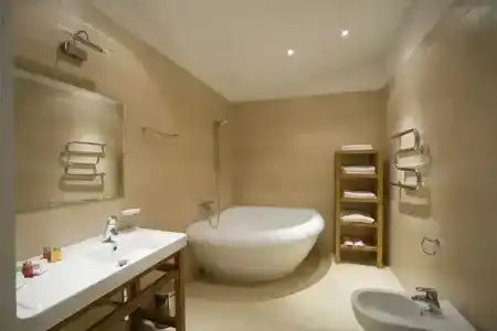 Grand Adventure - 113