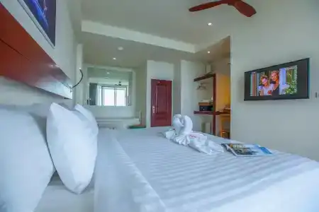 Norn Talay Surin Beach Phuket - 35