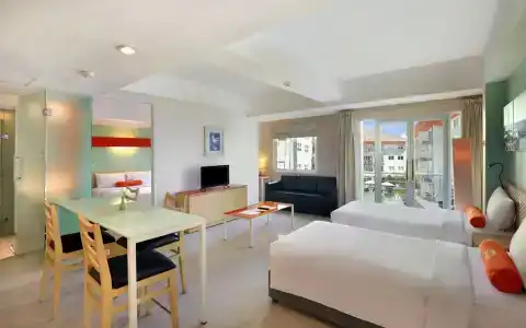 & Residences Riverview Kuta - Associated Harris - 43