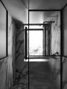 Twentyone - 40