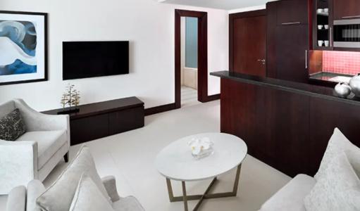 Address Downtown - 153
