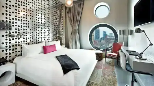 Dream Downtown - 37