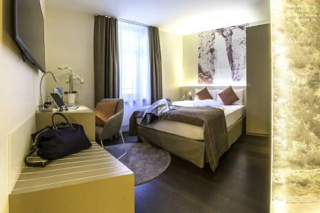 Cascada Boutique - 32