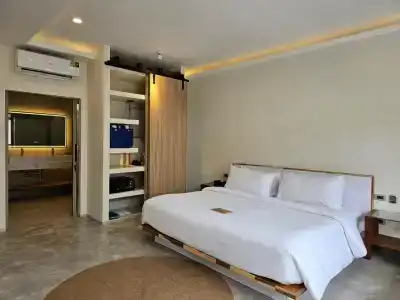 KC Beach Club & Pool Villas - 70