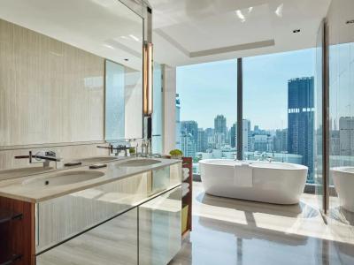 Hyatt Regency Bangkok Sukhumvit - 48