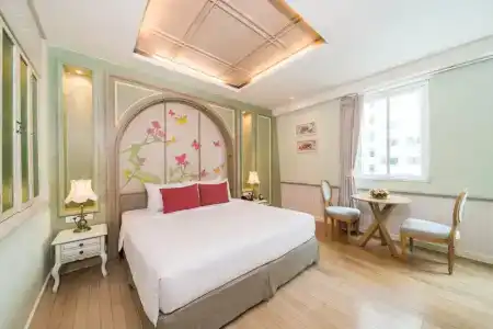 Salil Sukhumvit Soi 11 - 33