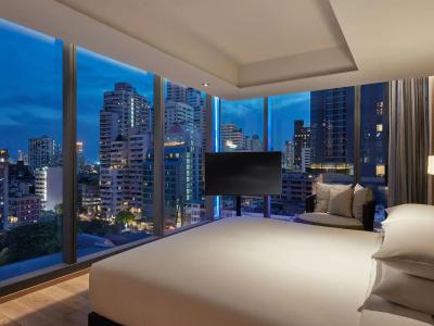 Hyatt Regency Bangkok Sukhumvit - 44