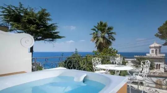 Luxury Villa Excelsior Parco - 90
