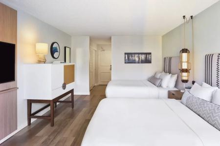 Wyndham Santa Monica At The Pier - 43