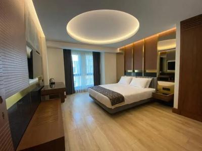Orient - 8