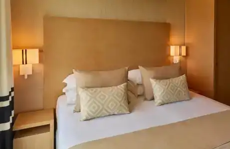 GranSerena - 40