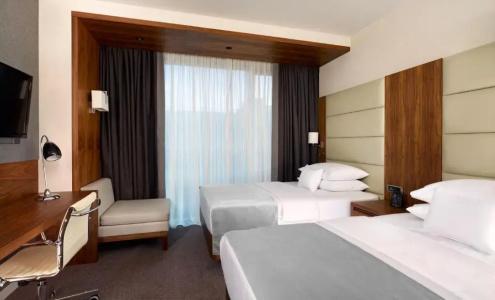 DoubleTree by Hilton Zagreb - 29