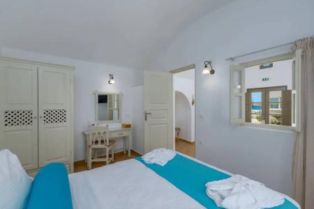 En Plo Boutique Suites Oia Santorini - 45