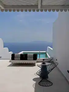 Cresanto Luxury Suites - 123