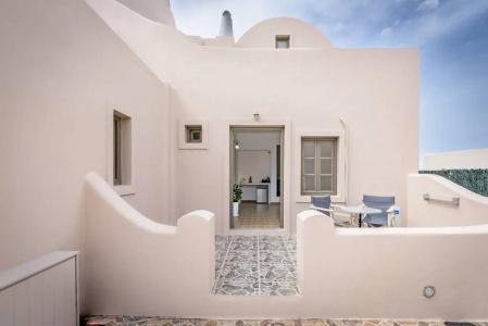 En Plo Boutique Suites Oia Santorini - 42