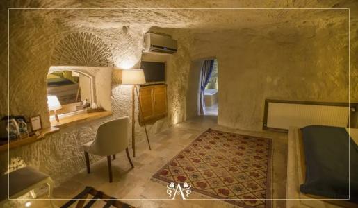 Azure Cave Suites - 48