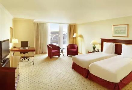 Hilton Antwerp Old Town - 24