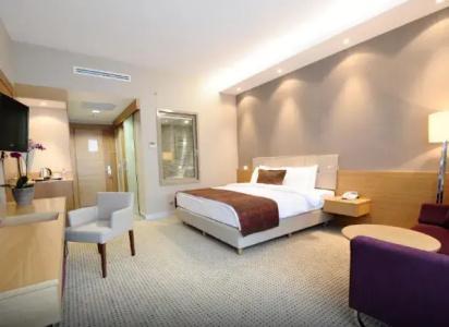 Ramada by Wyndham Podgorica - 34