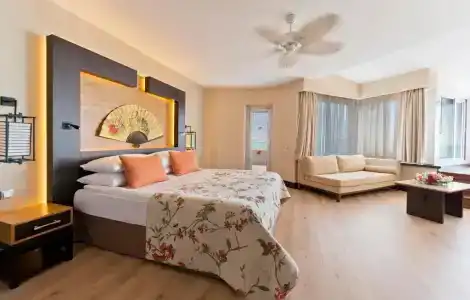 Limak Lara Deluxe & Resort Antalya - 67