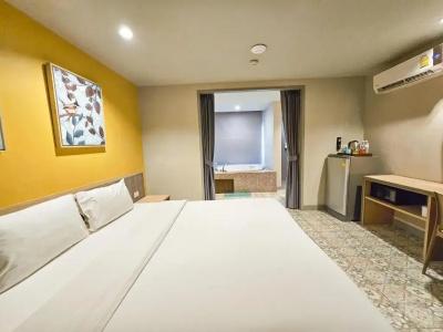 Recenta Suite Phuket Suanluang - 53