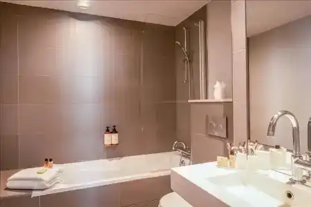 Suites & Hôtel Helzear Champs-Elysées - 43