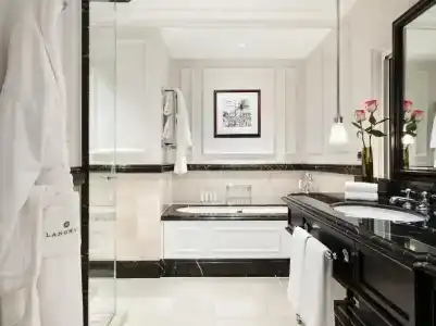 The Langham London - 12