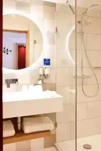 Hampton By Hilton Vienna Messe - 44