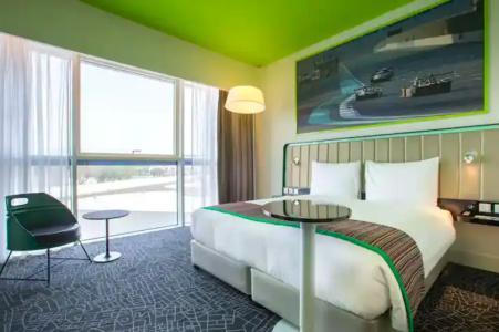 Park Inn by Radisson Dubai Motor City - 39