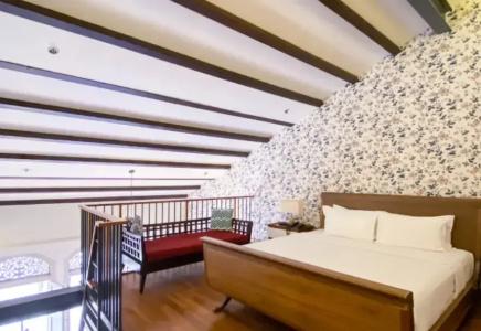 The Sultan (Sg Clean) - 81
