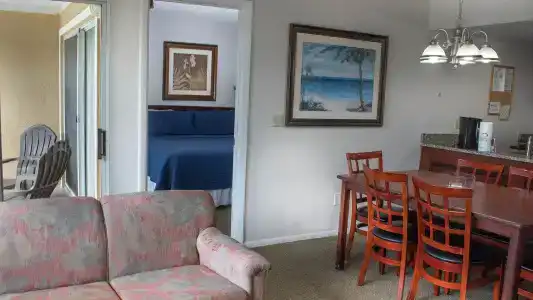 Parc Corniche Condominium Suites - 43