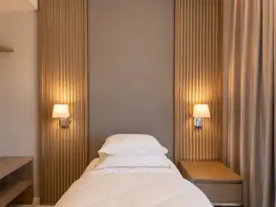 Blue Kotor Bay Premium Spa Resort - 43