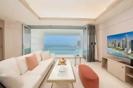Five Luxe Jbr - 55
