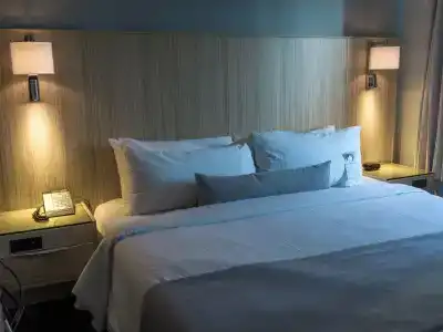 Century Plaza - 35