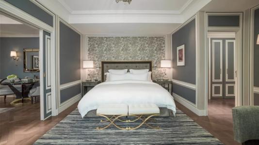 DE CRILLON - 48