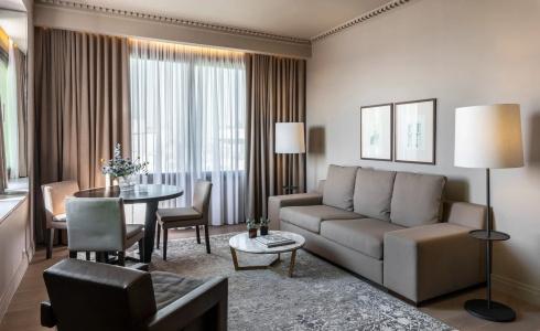Njv Athens Plaza - 66