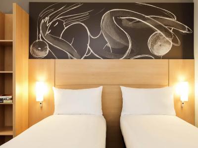 ibis Edinburgh Centre South Bridge – Royal Mile - 4