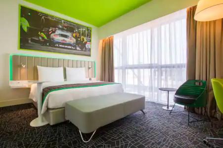 Park Inn by Radisson Dubai Motor City - 63