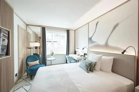 Storchen Zürich - Lifestyle boutique - 86