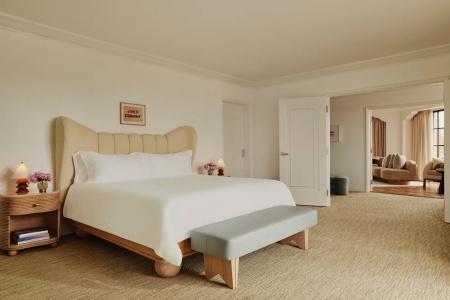 The Maybourne Beverly Hills - 94