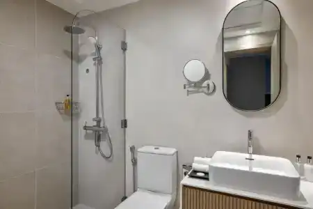Grand Stay Dubai - 10