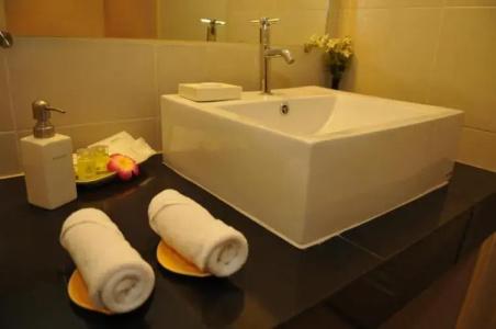 Regent Suvarnabhumi - Sha Extra Plus - Test And Go - 42