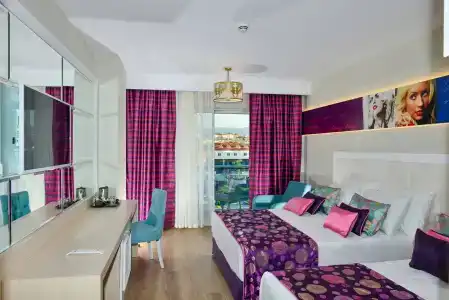 Azura Deluxe Resort & Spa - Ultra All Inclusive - 39