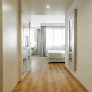 ApartMariano Cubi Barcelona - 49
