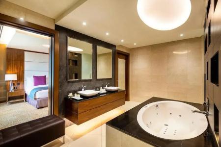 Crowne Plaza Muscat Ocec, An Ihg - 63