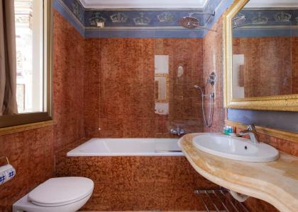 Romanico Palace - 34