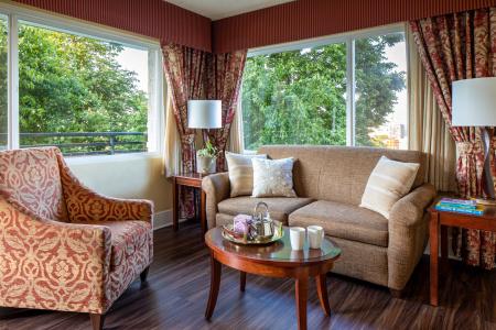 Park Lane Suites & Inn - 7
