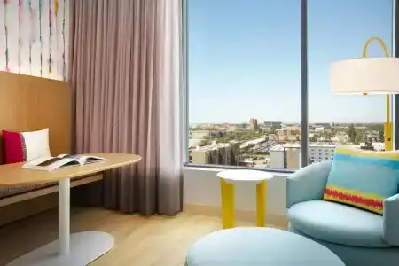Radisson Blu Anaheim - 22