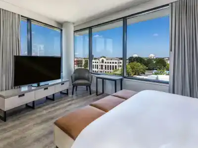 Hyatt Centric Charlotte SouthPark - 41