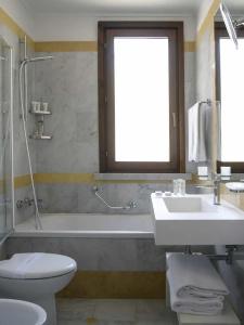 Seawaters & Medical Spa - 74