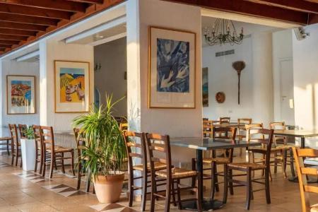 Paphos Gardens Holiday Resort - 16